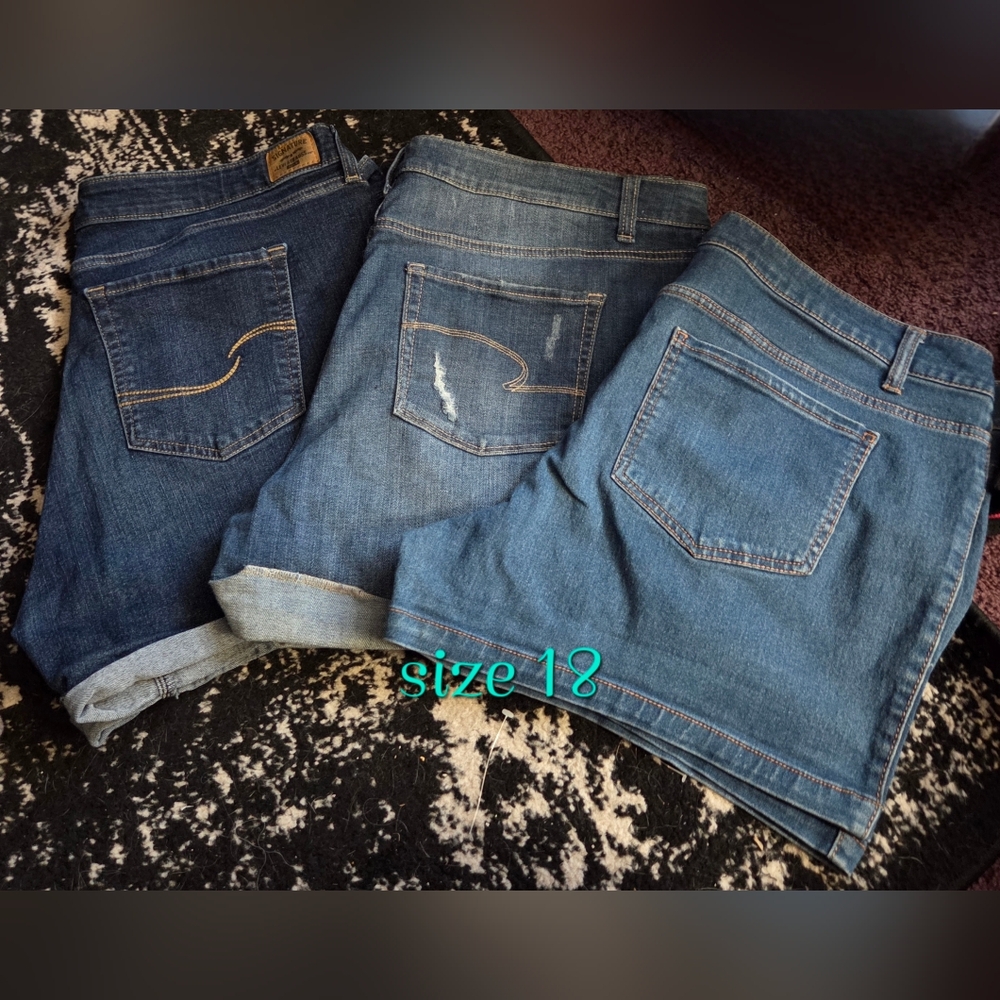 Set Of Three, Women's Blue Denim Shorts - Size 18 Bundle #9